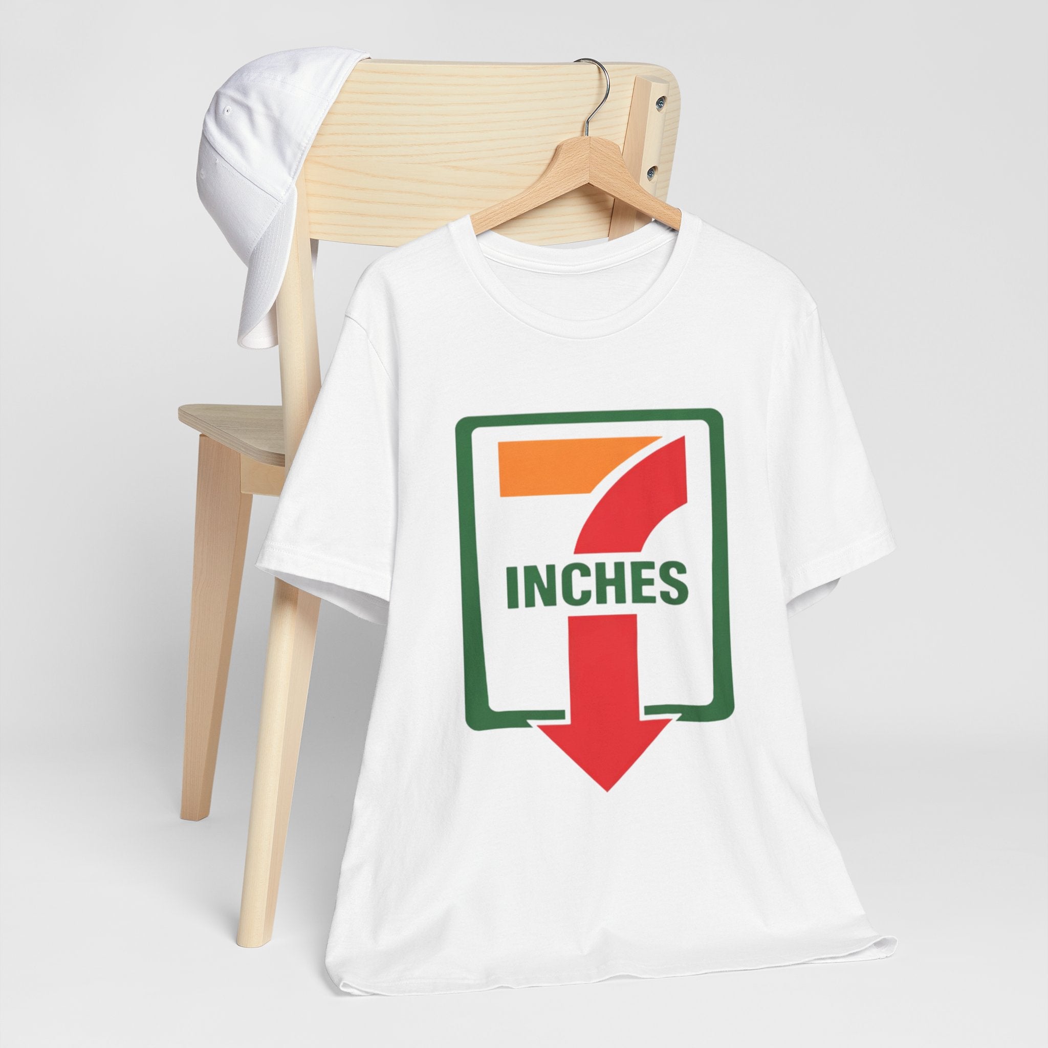 7 Inches Arrow Graphic Tee - Retro Gas Station Logo T-Shirt